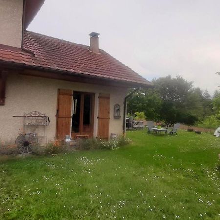 Isa Et Lio Apartment Chavanod Екстериор снимка