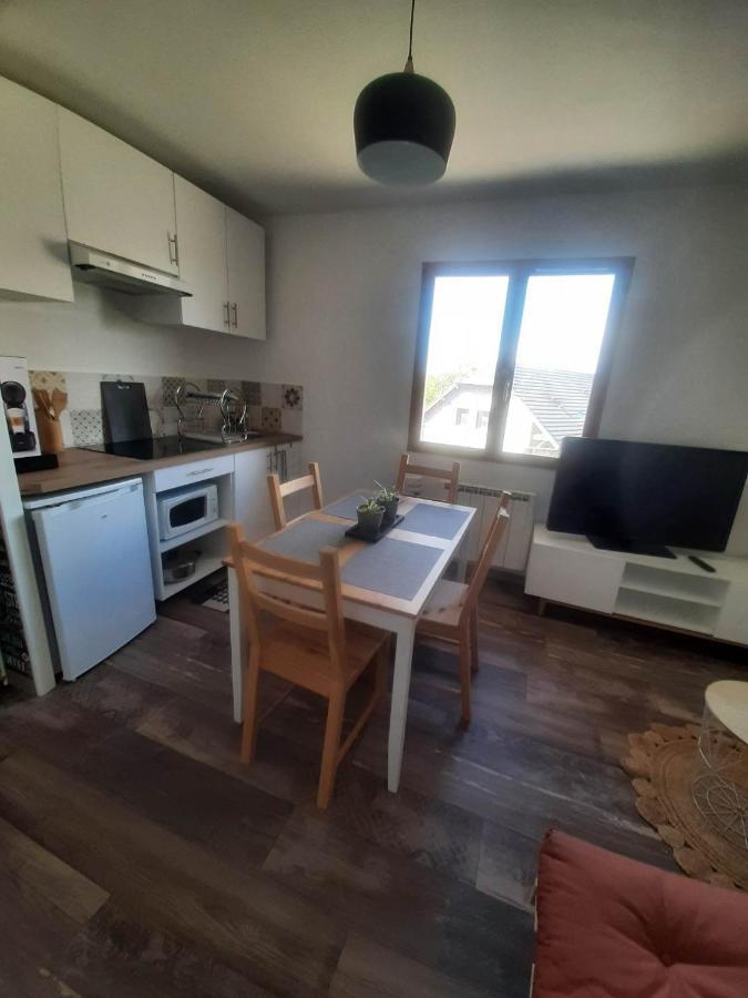 Isa Et Lio Apartment Chavanod Екстериор снимка